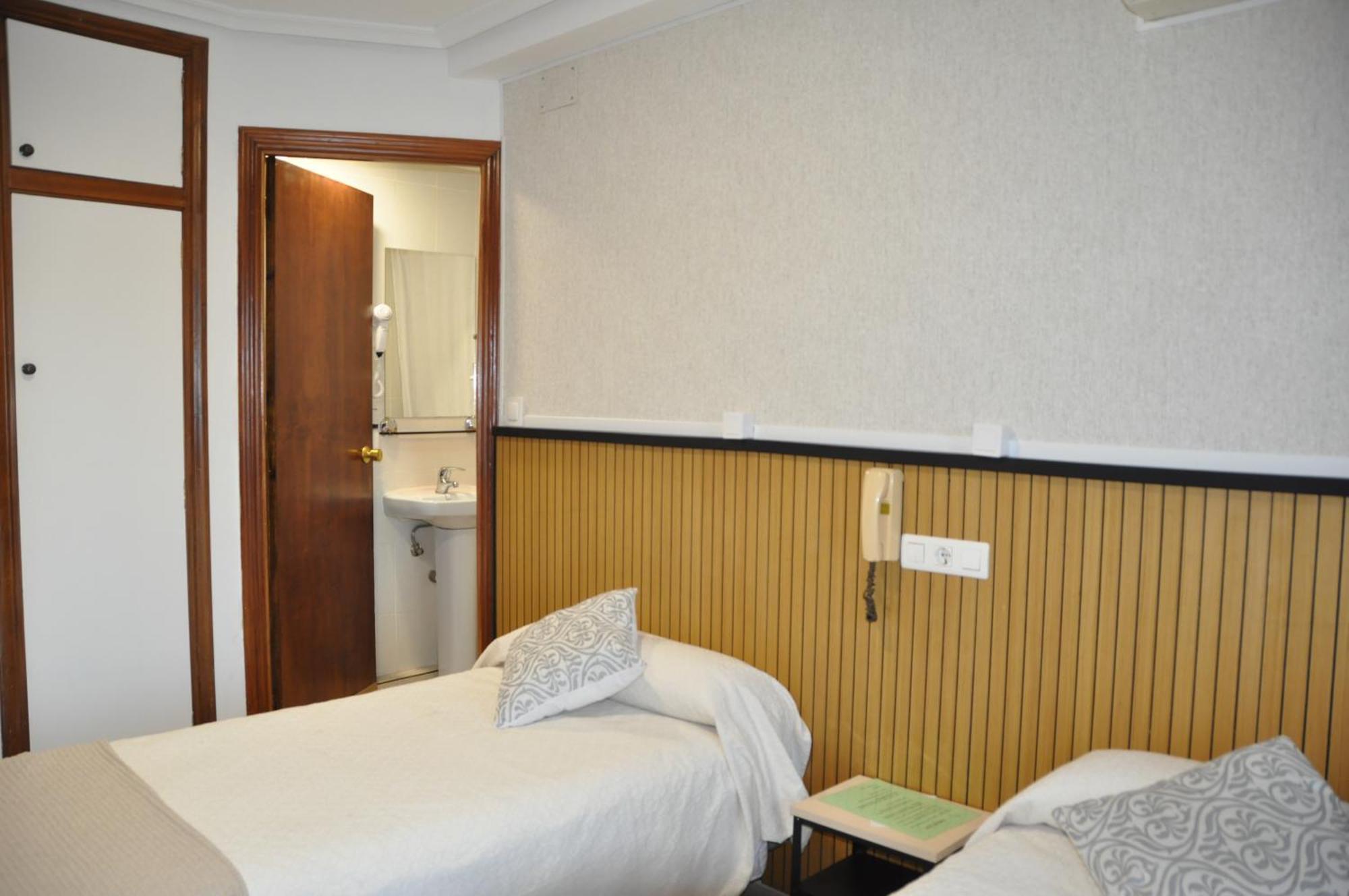 Ramon Y Cajal Guest house Valladolid